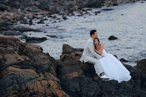 排名前十婚纱照(十大排行婚纱照)