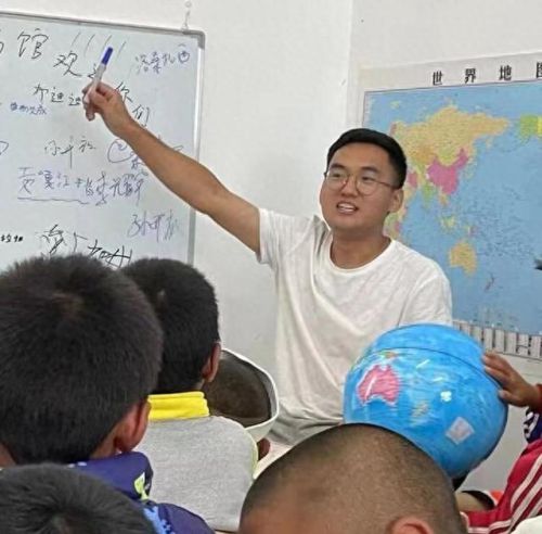 十大计划志愿者排行榜(南宁市十大最美志愿者莫文文)插图4