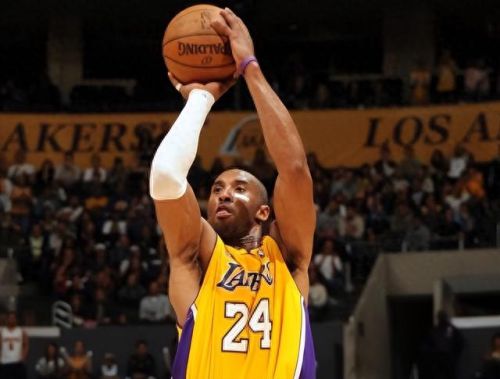 科比十大防守能力排行榜(科比历年最好的防守效率)插图5