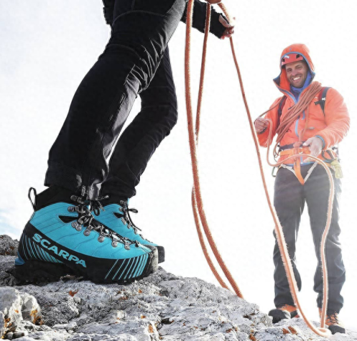 徒步鞋十大名牌排行榜图片(顶级徒步鞋牌子)插图2 徒步鞋十大名牌排行榜图片(顶级徒步鞋牌子)插图2