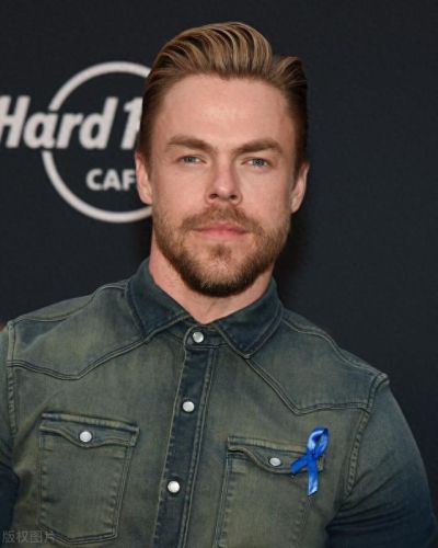 十大经典的枪战电影排行榜(15部必看的逃亡电影)插图4 十大经典的枪战电影排行榜(15部必看的逃亡电影)插图4