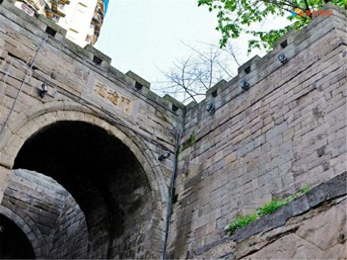 重庆十大城门楼盘排行榜(重庆十大最高端楼盘)插图15 重庆十大城门楼盘排行榜(重庆十大最高端楼盘)插图15