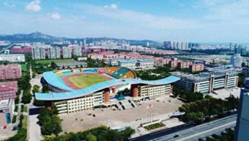 马术运动名校排名前十(马术专业大学排名)插图2 马术运动名校排名前十(马术专业大学排名)插图2