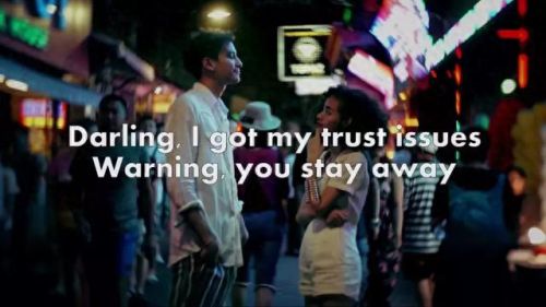 超好听十大泰语歌曲排行榜(泰语歌曲我代表某人嘛中文版)插图3