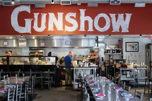 北美浪漫餐厅排名前十(附近浪漫约会餐厅)插图9 北美浪漫餐厅排名前十(附近浪漫约会餐厅)插图9