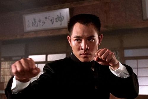 港台新加坡男星排名前十(香港男演员排行榜10强)插图2