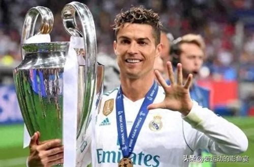 世界足球十大巨星排行榜(世界足球巨星排名前三十名)插图8