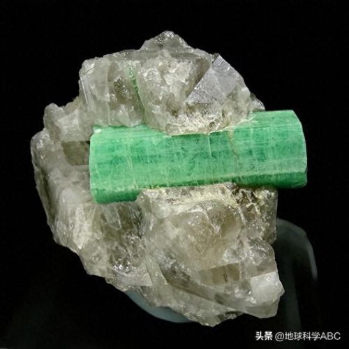 中国十大祖母绿原石排行榜(天然祖母绿原石价格表)