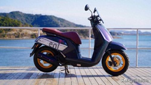 十大女士踏板摩托车排行榜(口碑最好的踏板摩托车)插图5