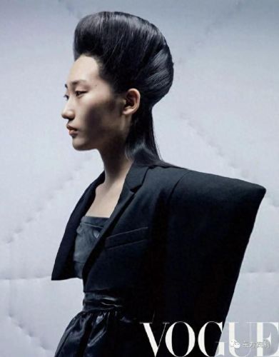 人气时装杂志排名前十(流行的时装杂志)插图57