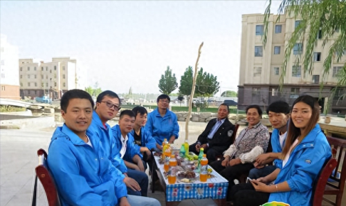 新疆城市移民排名前十(新疆外地人排行榜)插图