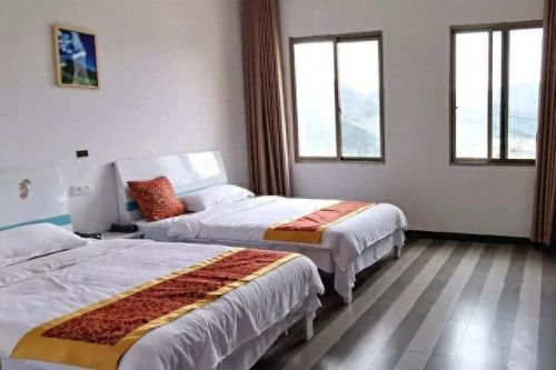 遵义民宿十大排行榜(遵义必吃十大馆子)插图23