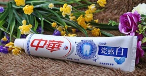 十大品牌牙膏排行榜图片及价格(俊小白牙膏正品官方品牌)插图6