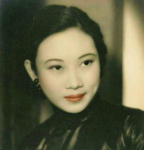 传媒圈十大美女排行榜(传媒十大女星)插图8 传媒圈十大美女排行榜(传媒十大女星)插图8