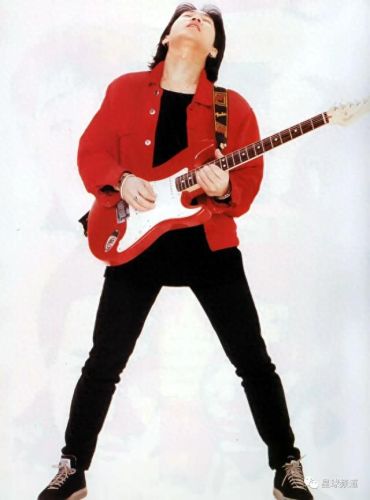 十大顶级经典男歌手排行榜(全国公认十大男歌手排名)插图8 十大顶级经典男歌手排行榜(全国公认十大男歌手排名)插图8