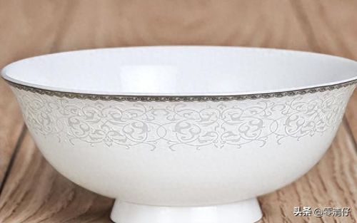 碗十大顶级品牌排行榜图片(白瓷十大顶级品牌)插图7 碗十大顶级品牌排行榜图片(白瓷十大顶级品牌)插图7