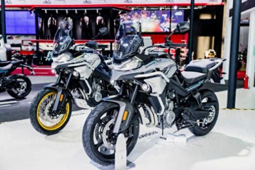 十大摩托机车排名前十(飞鹰摩托机车质量)