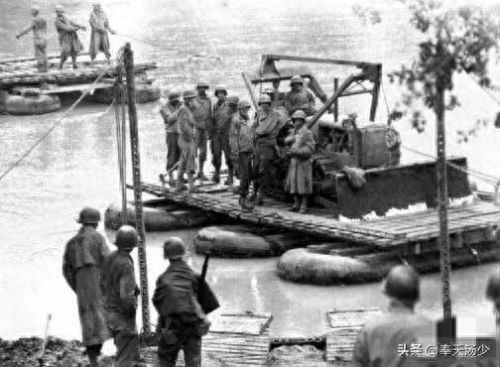 全球十大堆土机排行榜(世界十大推土机视频)插图19 全球十大堆土机排行榜(世界十大推土机视频)插图19