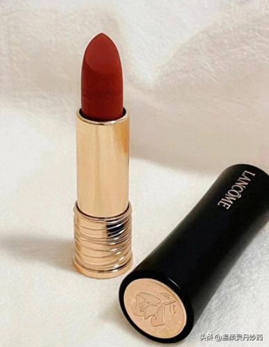 十大口红排行榜10强ysl(女生口红排名)插图8 十大口红排行榜10强ysl(女生口红排名)插图8