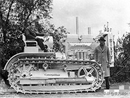全球十大堆土机排行榜(世界十大推土机视频)插图15 全球十大堆土机排行榜(世界十大推土机视频)插图15