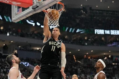 中锋全能球星排名前十(传奇球星兑换卡换哪个中锋合适)插图13