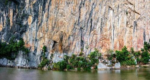 意大利最美瀑布排名前十(通灵瀑布在哪里)插图5