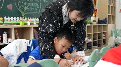 2019十大网络语言排行榜(2018年网络十大语言)插图1