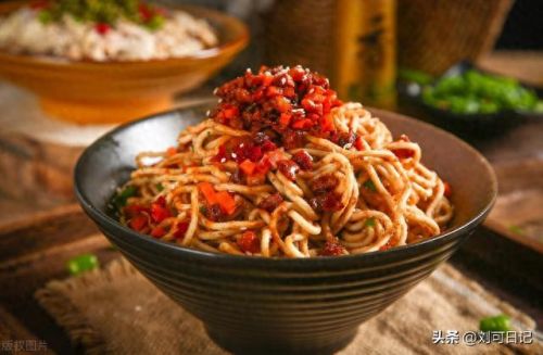 信阳美食排名前十做法(信阳必吃的十大特色菜)