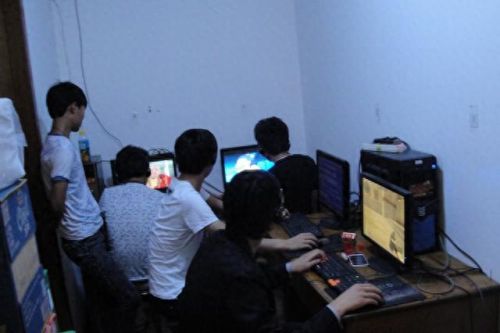 郑州好玩网吧排名前十(海口最好的网吧排名)插图3 郑州好玩网吧排名前十(海口最好的网吧排名)插图3