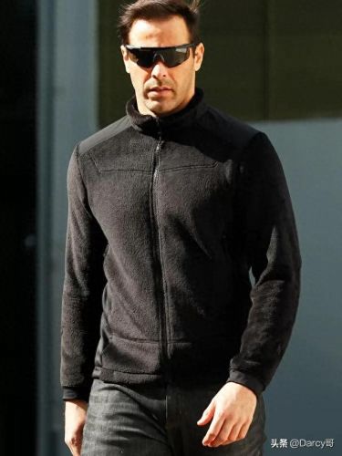 十大保暖卫衣排行榜10强(加绒卫衣品牌排行)插图4 十大保暖卫衣排行榜10强(加绒卫衣品牌排行)插图4