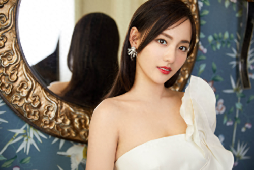 中国前十大美女排行榜(中国排名前十的大美女)插图1