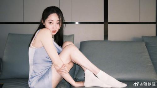 明星排行榜2017前十名女(明星人气排行榜第一名)插图 明星排行榜2017前十名女(明星人气排行榜第一名)插图