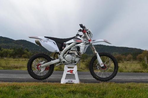 2017年越野车排行榜(纯越野车排行榜前十名)插图4