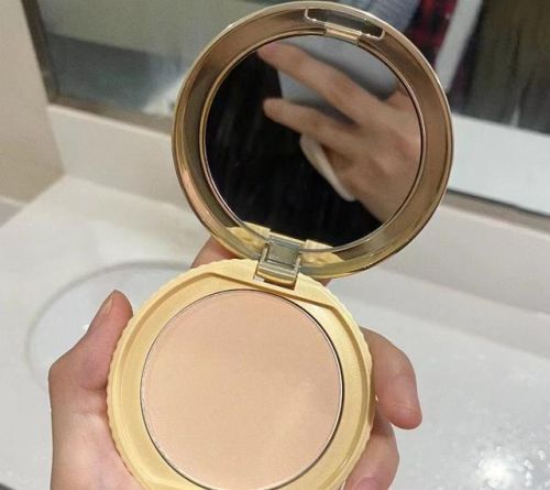 平价散粉排行榜10强(公认十大最好用散粉平价)插图6 平价散粉排行榜10强(公认十大最好用散粉平价)插图6