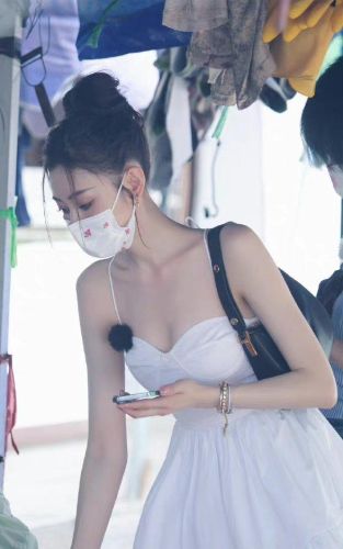 明星排行榜2017前十名女(明星人气排行榜第一名)插图9 明星排行榜2017前十名女(明星人气排行榜第一名)插图9