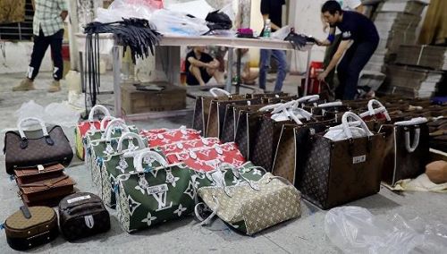 三线品牌包包排行榜(三线品牌包包有哪些牌子)插图7 三线品牌包包排行榜(三线品牌包包有哪些牌子)插图7