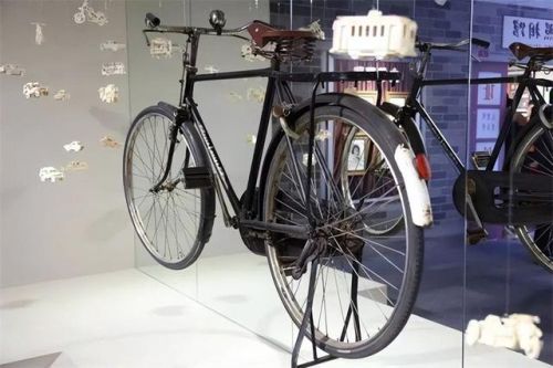 缝纫机十大名牌排行榜(中国70年代缝纫机前十名排名)插图11 缝纫机十大名牌排行榜(中国70年代缝纫机前十名排名)插图11