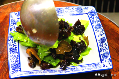 十大高钙食物排行榜(十大含钙最多的食物)插图12 十大高钙食物排行榜(十大含钙最多的食物)插图12