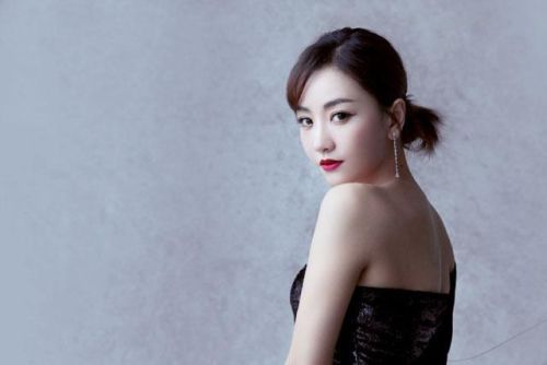 零绯闻的女明星排行榜(中央都不敢惹的女明星)插图2