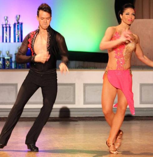 2017最火的舞蹈排行榜(2018年比较火的舞蹈)插图7