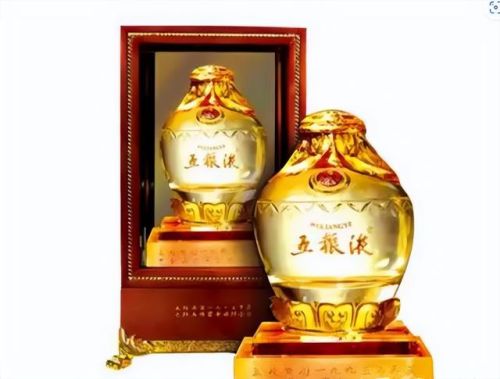 最贵的白酒价格排行榜(中国最贵的白酒多少钱一瓶)插图1 最贵的白酒价格排行榜(中国最贵的白酒多少钱一瓶)插图1