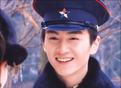 高校校草颜值排行榜(校草级别的长相)插图31 高校校草颜值排行榜(校草级别的长相)插图31