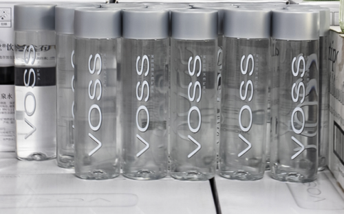 最好的矿泉水排行榜(十大奢侈品矿泉水)插图3 最好的矿泉水排行榜(十大奢侈品矿泉水)插图3