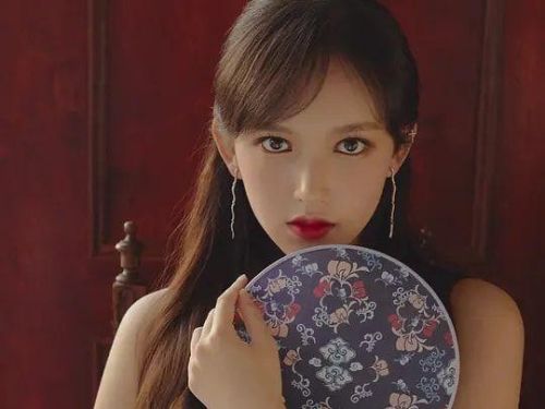 95后女星人气排行榜(95后女明星大全 名单)插图14 95后女星人气排行榜(95后女明星大全 名单)插图14