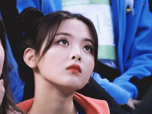 95后女星人气排行榜(95后女明星大全 名单)插图3 95后女星人气排行榜(95后女明星大全 名单)插图3