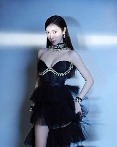 郑秀妍韩国人气排行榜(郑秀妍在韩国算一线吗)插图27