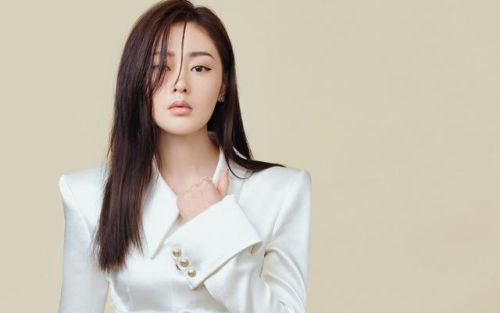 最红最美女明星排行榜(世界公认颜值最高的女明星)插图4 最红最美女明星排行榜(世界公认颜值最高的女明星)插图4