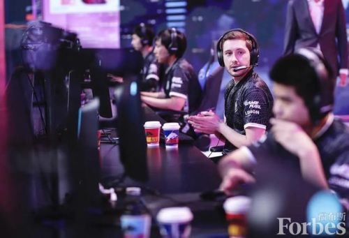 电竞公司排行榜前十名(366电竞赛事数据)插图 电竞公司排行榜前十名(366电竞赛事数据)插图