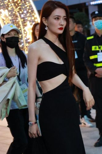 明星排行榜2017前十名女(明星人气排行榜第一名)插图30 明星排行榜2017前十名女(明星人气排行榜第一名)插图30