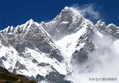 高山排行榜(中国最高的山排名前50)插图3